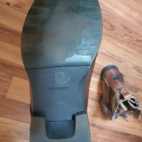 Vintage Tara Brown Bunker Boots - Picture 6 of 6
